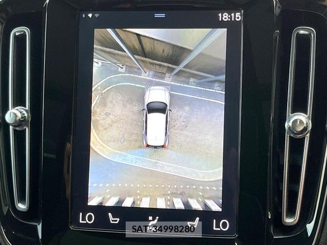 Volvo XC40 2020-08 8216596-7