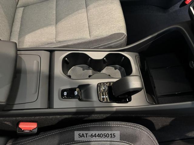 Volvo XC40 2025-07 8218289-14