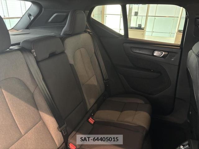 Volvo XC40 2025-07 8218289-19