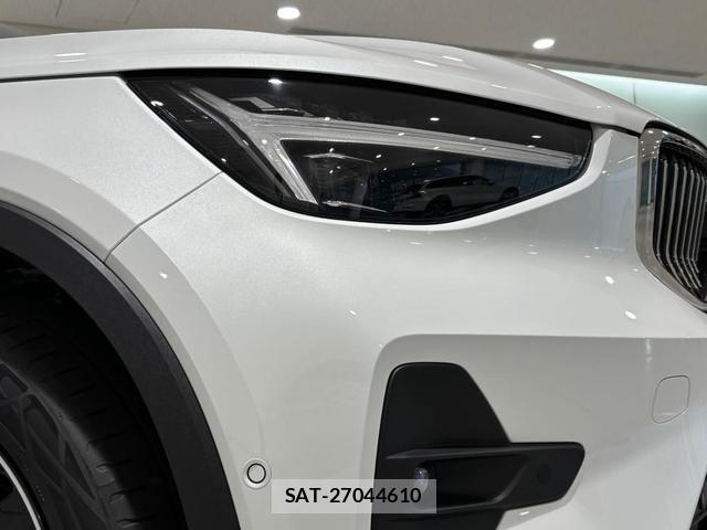 Volvo XC40 2025-09 8218294-11