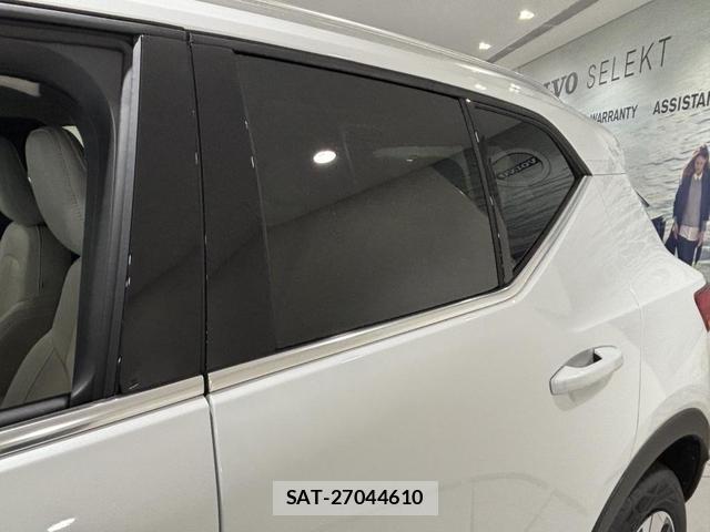 Volvo XC40 2025-09 8218294-16