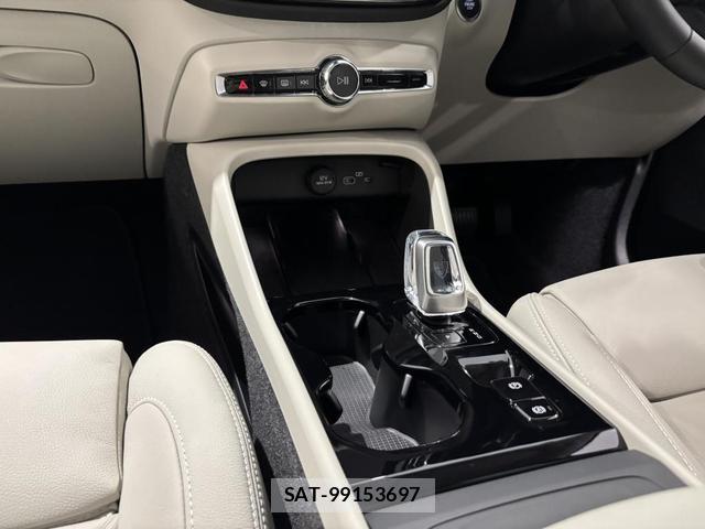 Volvo XC40 2025-07 8218299-19