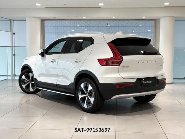 Volvo XC40 2025-07 8218299-2
