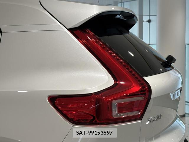Volvo XC40 2025-07 8218299-7