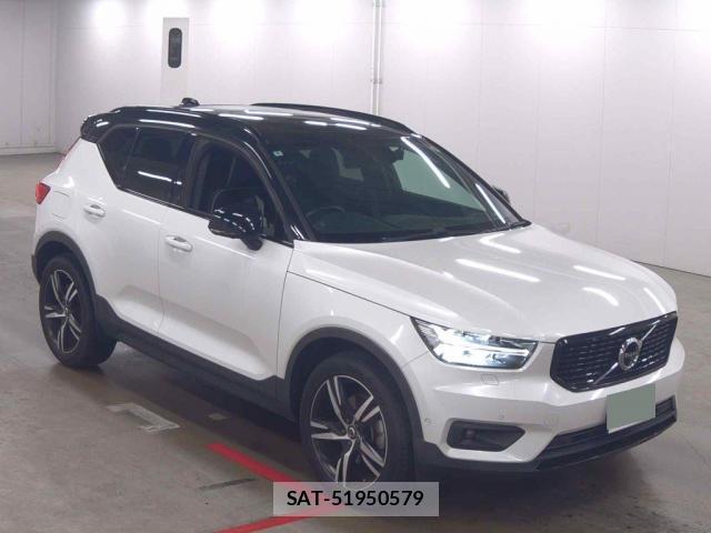 Volvo XC40 2020-04 8219012-0