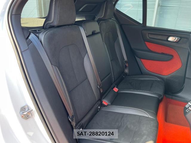 Volvo XC40 2020-01 8219273-13