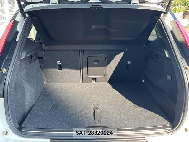 Volvo XC40 2020-01 8219273-14