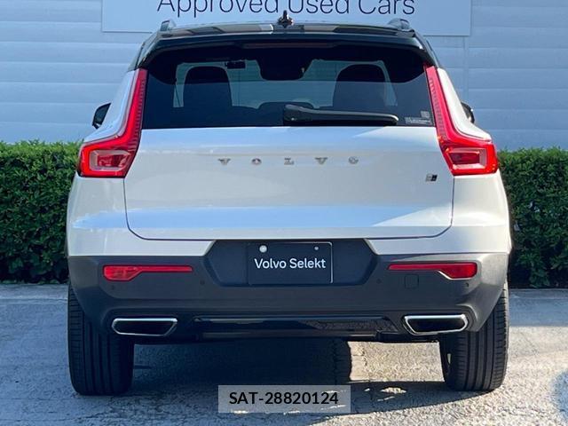 Volvo XC40 2020-01 8219273-19