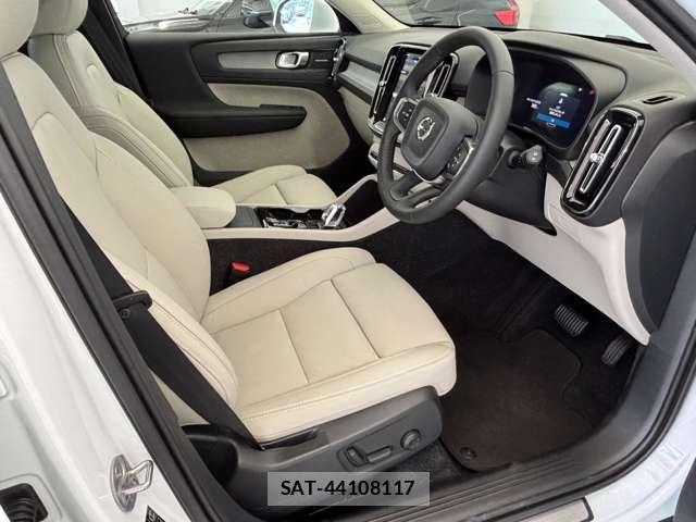 Volvo XC40 2026-04 8220166-12