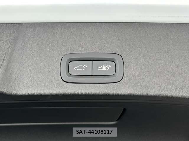 Volvo XC40 2026-04 8220166-8