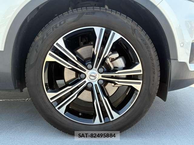 Volvo XC40 2019-06 8220494-14