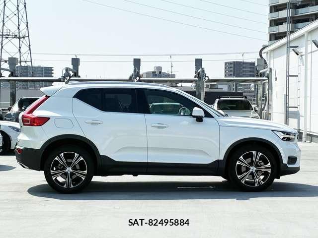 Volvo XC40 2019-06 8220494-6