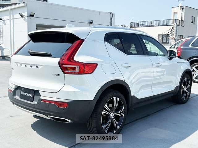 Volvo XC40 2019-06 8220494-8