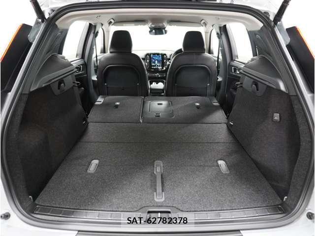 Volvo XC40 2025-12 8220495-12