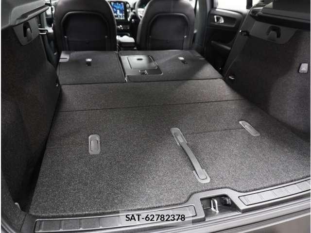 Volvo XC40 2025-12 8220495-13