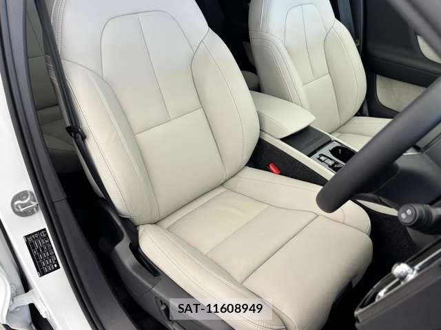 Volvo XC40 2025-12 8220496-10
