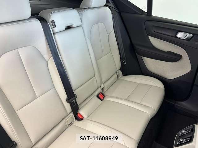 Volvo XC40 2025-12 8220496-13