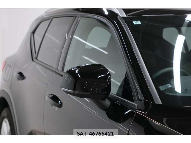 Volvo XC40 2022-10 8224612-10