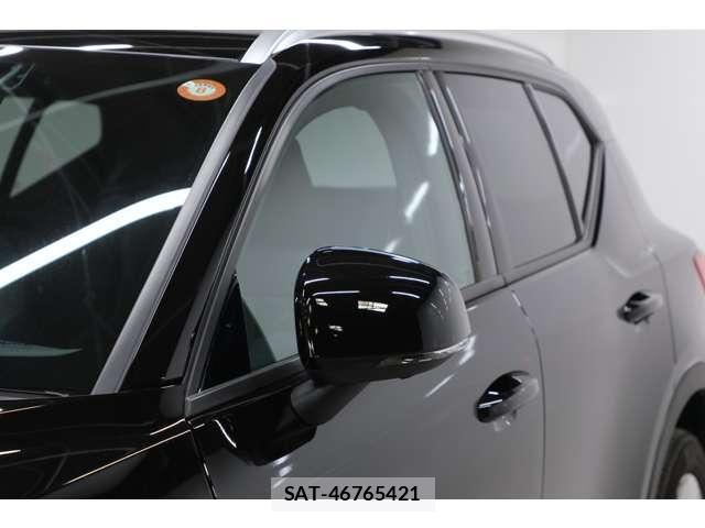 Volvo XC40 2022-10 8224612-11
