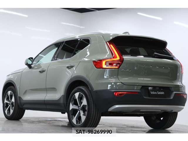 Volvo XC40 2025-05 8224614-5