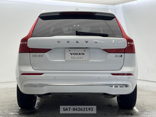Volvo XC60 2023-11 8216348-19