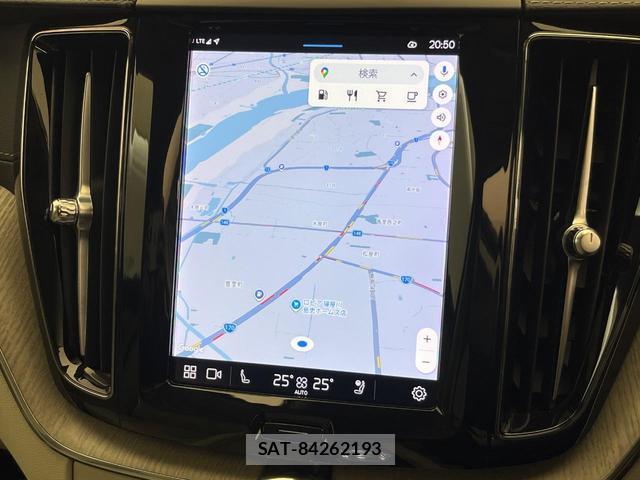 Volvo XC60 2023-11 8216348-6