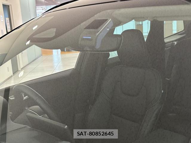 Volvo XC60 2025-06 8218304-14