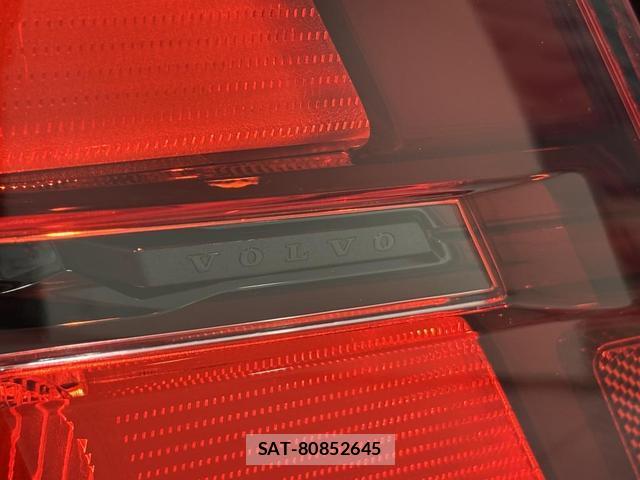 Volvo XC60 2025-06 8218304-5