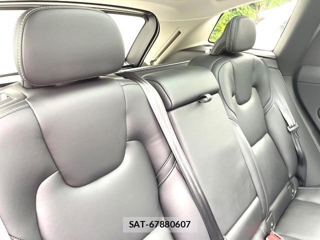 Volvo XC60 2025-01 8219062-12