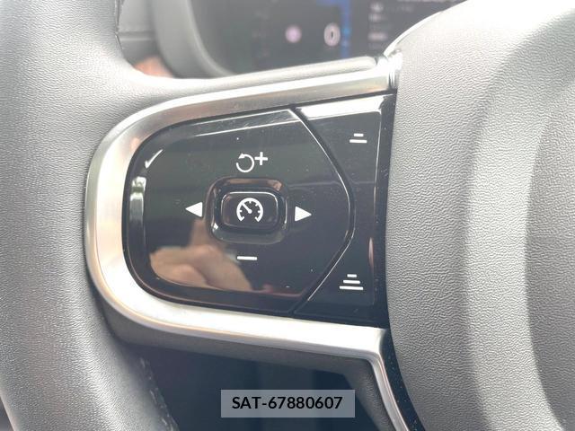 Volvo XC60 2025-01 8219062-8