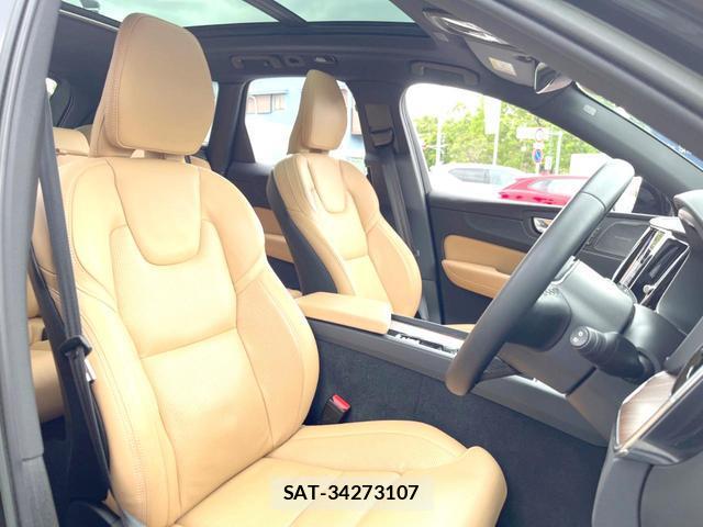 Volvo XC60 2023-09 8219404-12