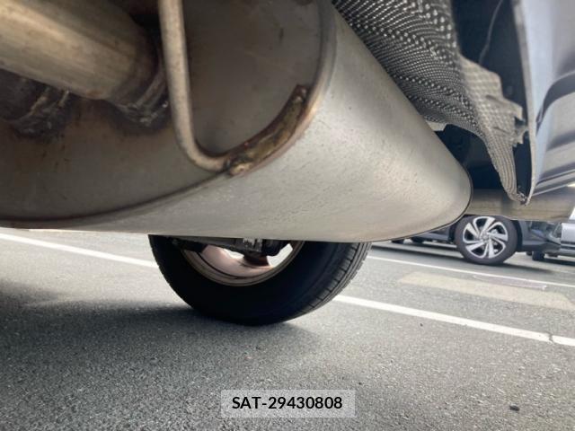 Volvo XC60 2012-05 8220045-2