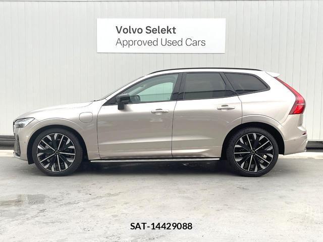 Volvo XC60 2025-06 8220590-17