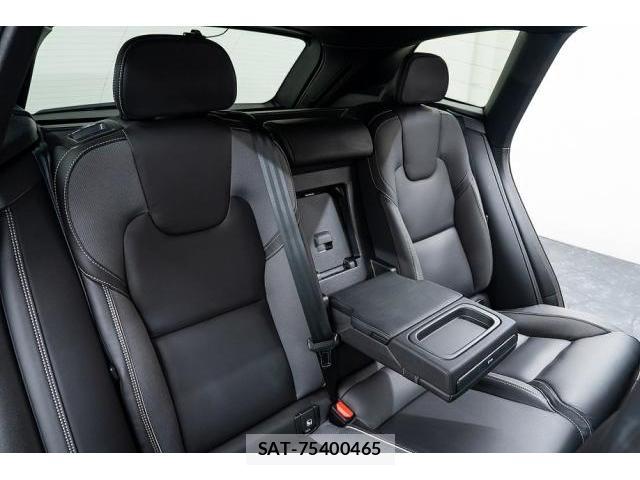 Volvo XC60 2019-10 8221746-14