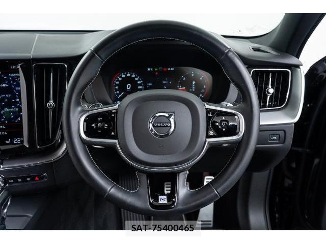 Volvo XC60 2019-10 8221746-16