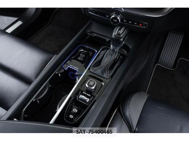 Volvo XC60 2019-10 8221746-19