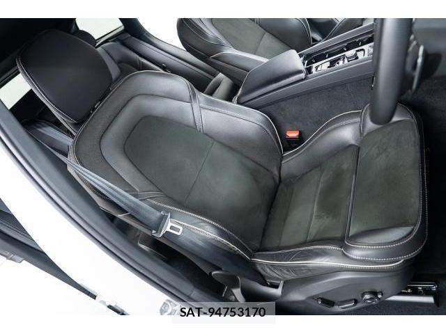 Volvo XC60 2018-08 8221747-11