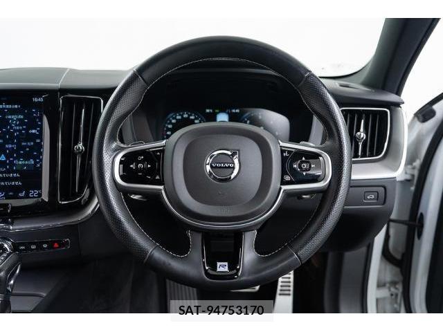 Volvo XC60 2018-08 8221747-16