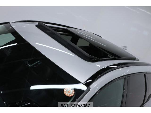 Volvo XC60 2023-12 8222929-17