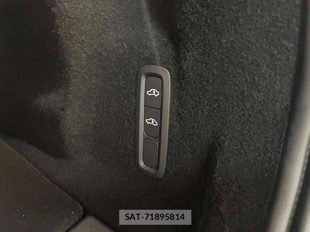 Volvo XC60 2026-03 8224611-4