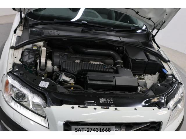 Volvo XC70 2016-11 8222919-16