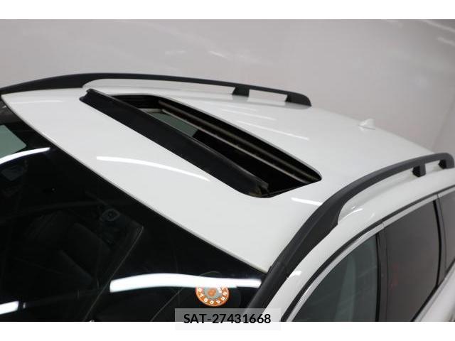 Volvo XC70 2016-11 8222919-17