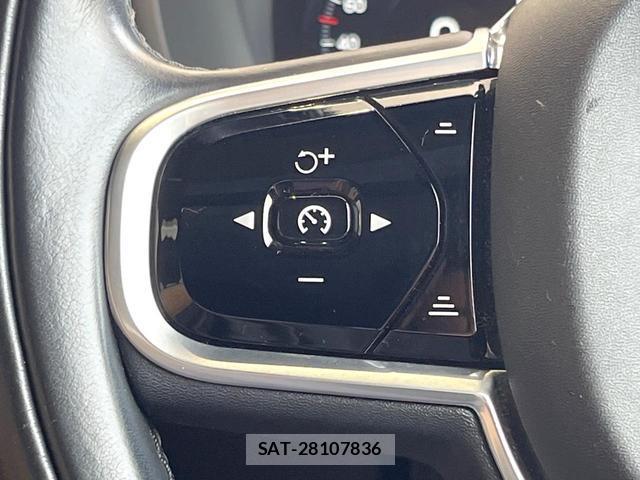 Volvo XC90 2017-01 8216595-10