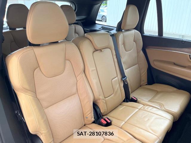 Volvo XC90 2017-01 8216595-13