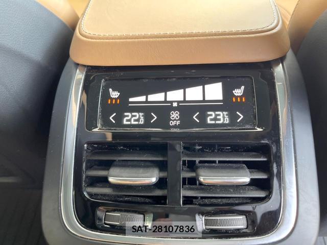 Volvo XC90 2017-01 8216595-14