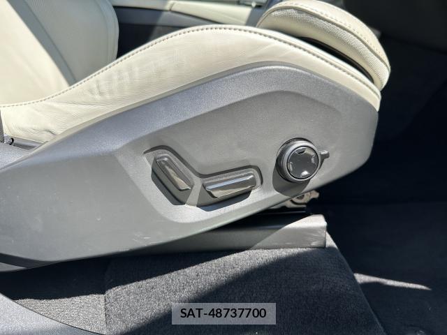 Volvo XC90 2022-05 8218398-13