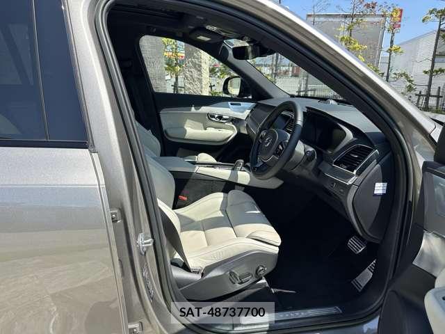 Volvo XC90 2022-05 8218398-16