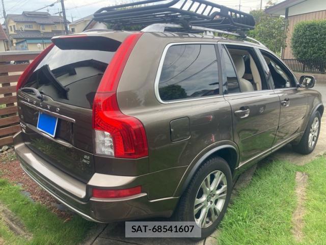Volvo XC90 2014-01 8220037-2