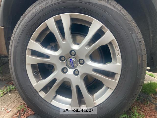 Volvo XC90 2014-01 8220037-4