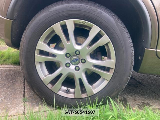 Volvo XC90 2014-01 8220037-7